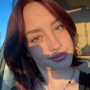 Meet your Posher, Kaitlyn